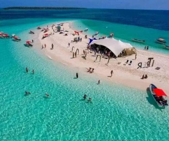 Taxis around zanzibar and zanzibar tours 13